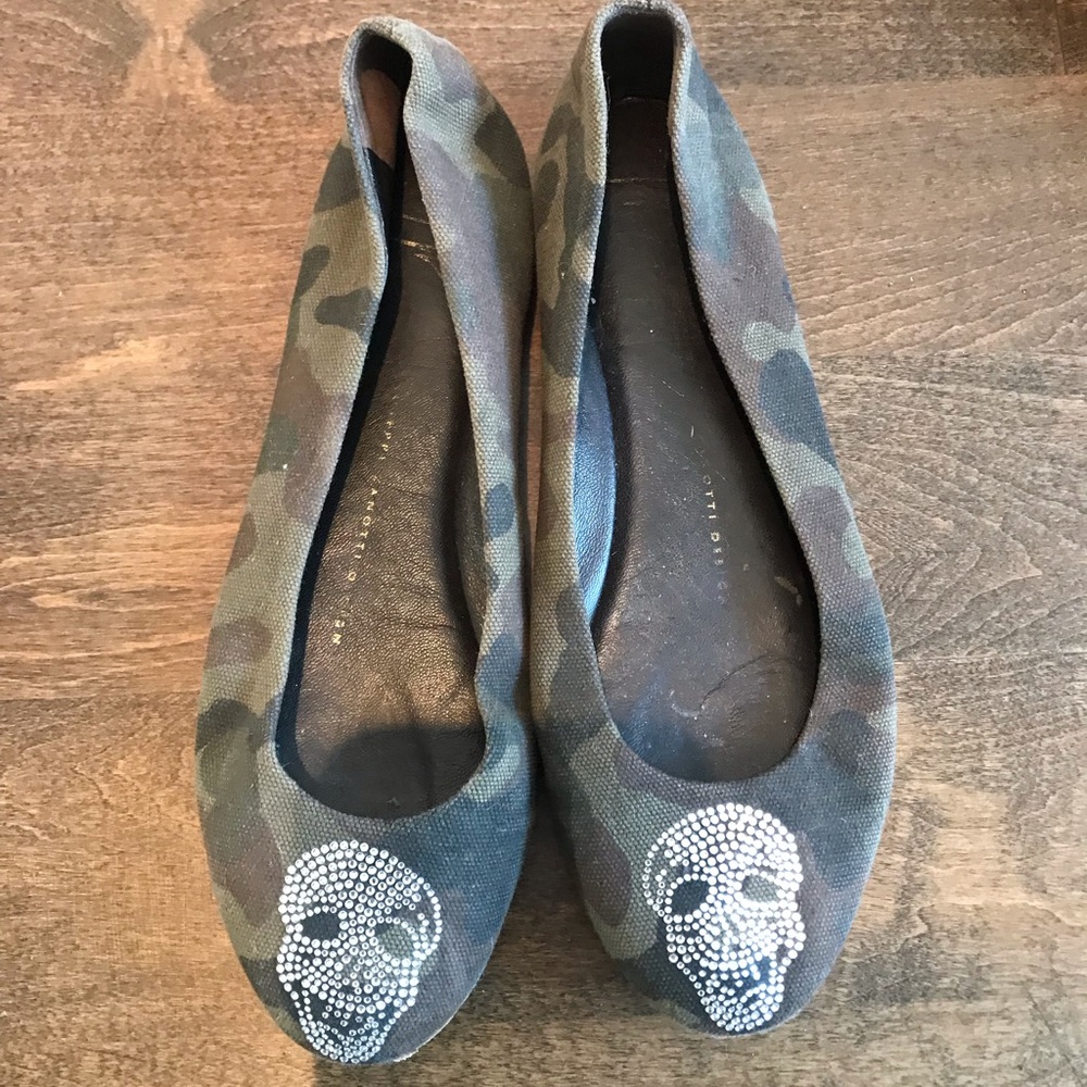 Giuseppe Zanotti Skull Flats
